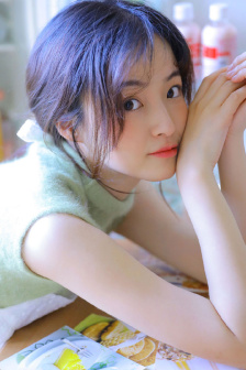 不知火舞与三个小孩